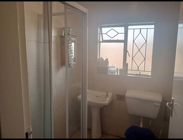 2 BEDROOM SECTIONAL TITLE FOR SALE IN BERTON PARK